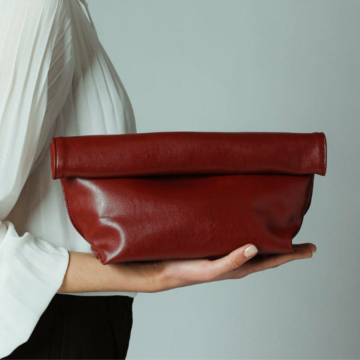 Solid Colored Envelope Fashion Bag