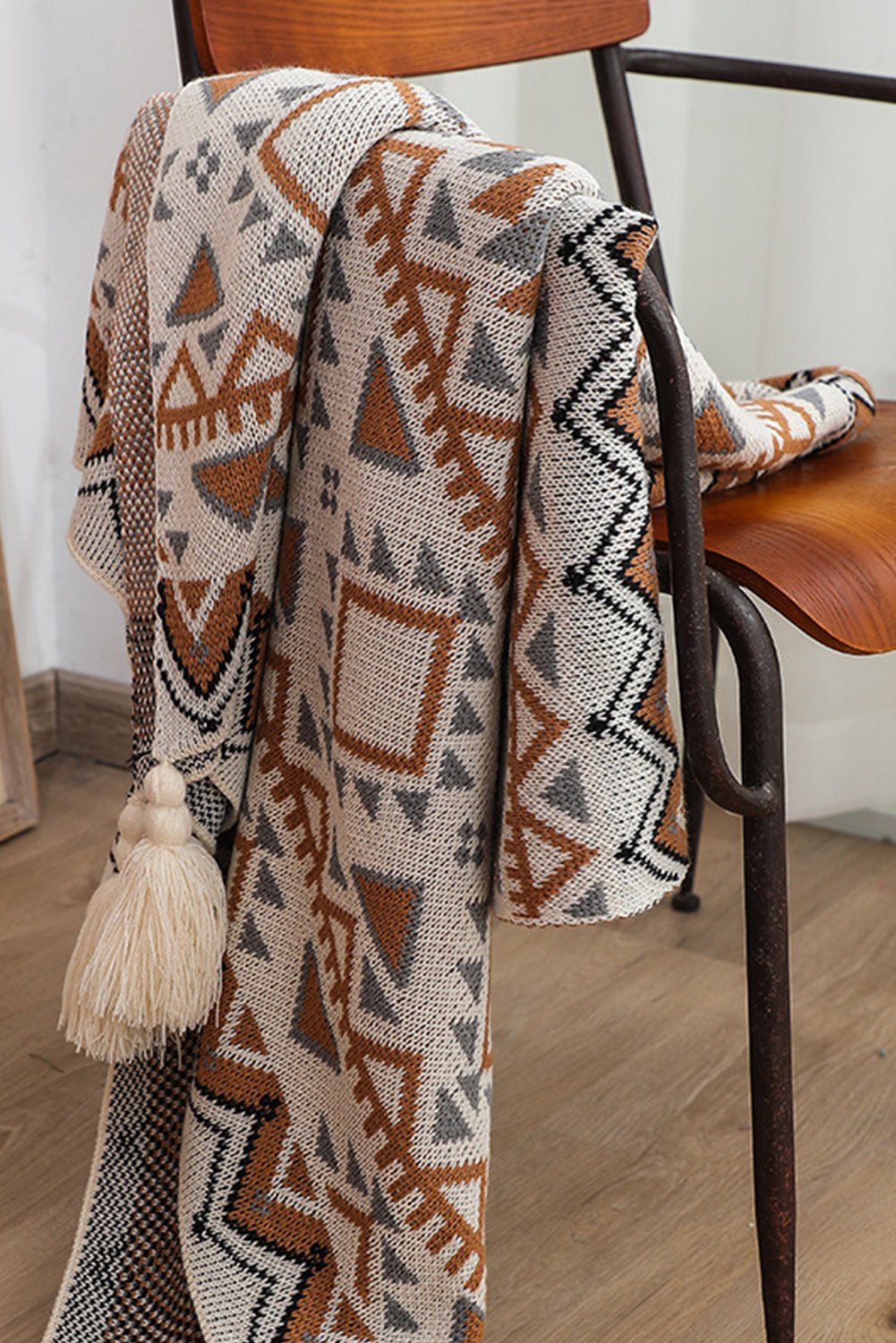 Patterned Tassel Throw