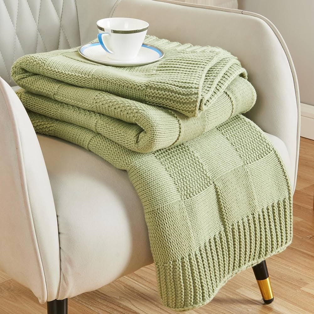 Checkered Knit Sofa Blanket