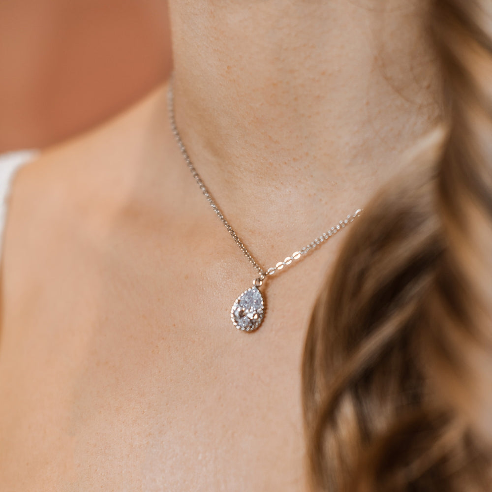 Droplet Back Necklace