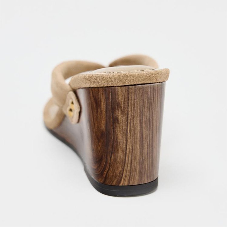 Versatile Strapped Wedged Heel